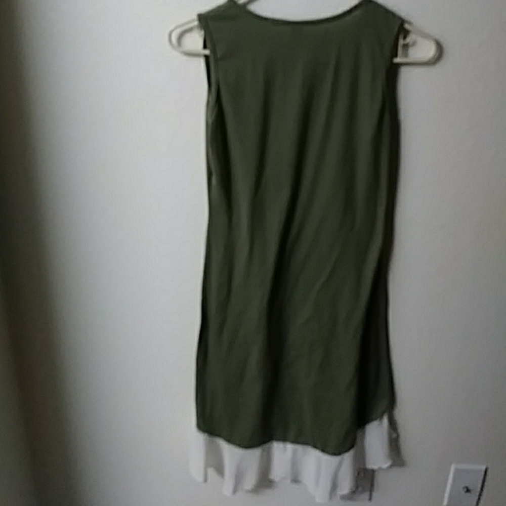 Dresse - Picture 2 of 2